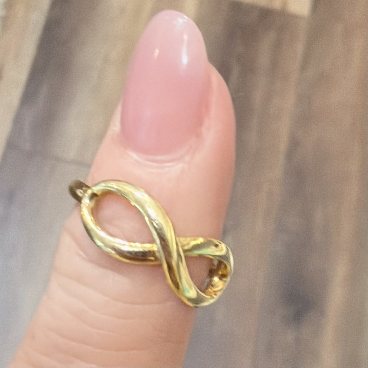 Tiffany & Co 18K Infinity Ring Sz 6