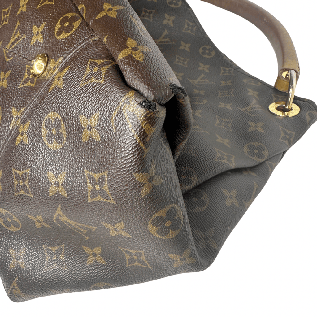 Louis Vuitton Monogram Artsy Bag