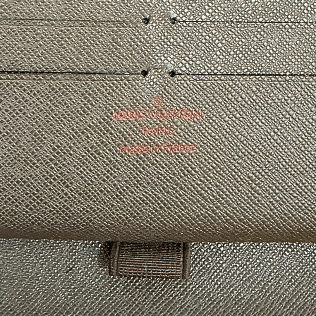 Louis Vuitton Damier Ebene Zippy Wallet