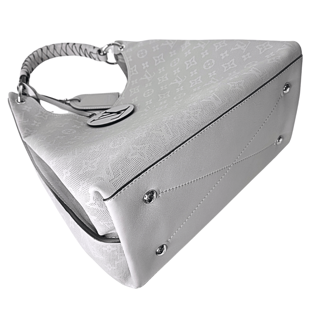 Louis Vuitton Reverse Mahina Carmel Hobo Gris Souris Gray