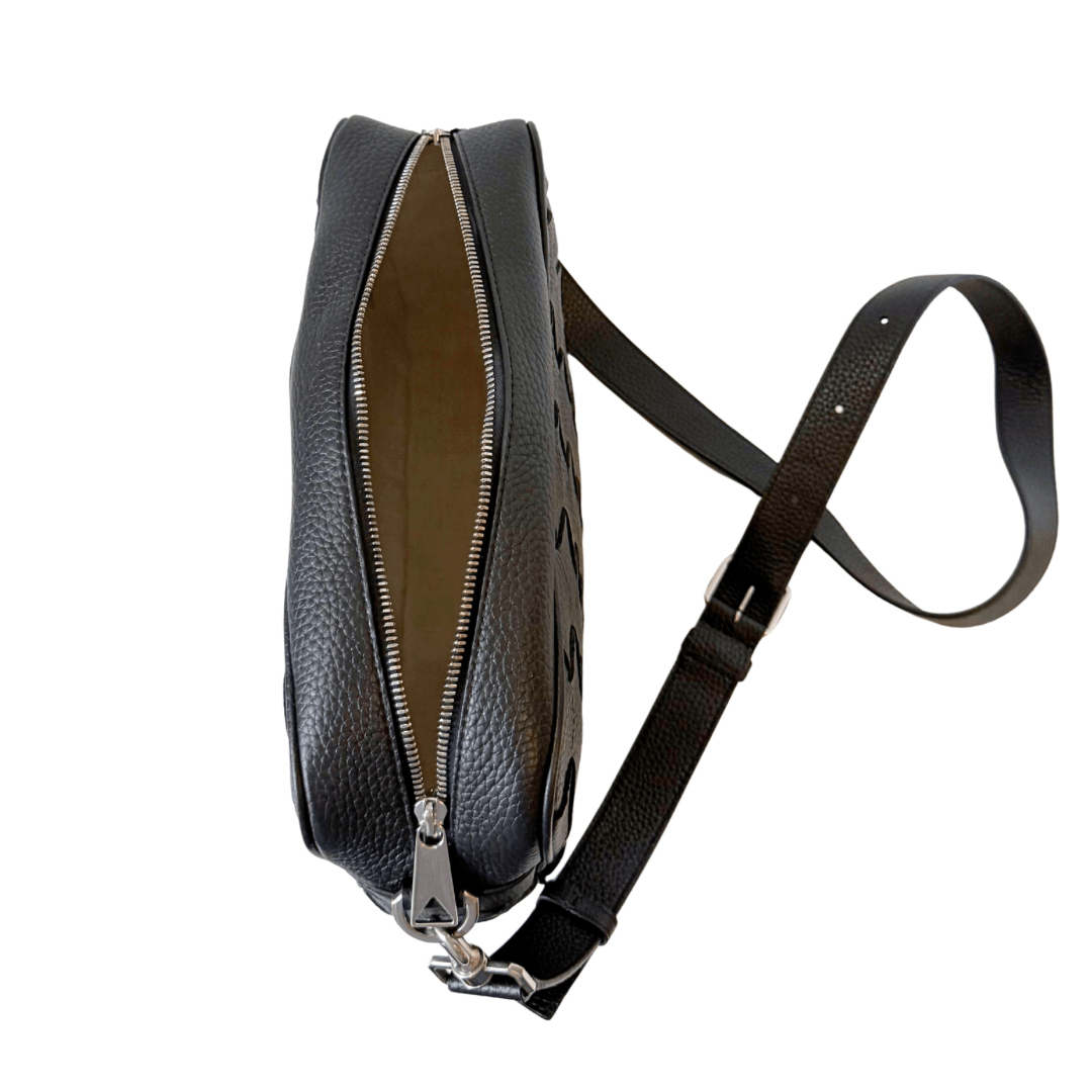 BOTTEGA VENETA正規品/送料関税込み INTRECCIATO Camera Bag Intrecciato leather camera bag in black - Bottega Veneta