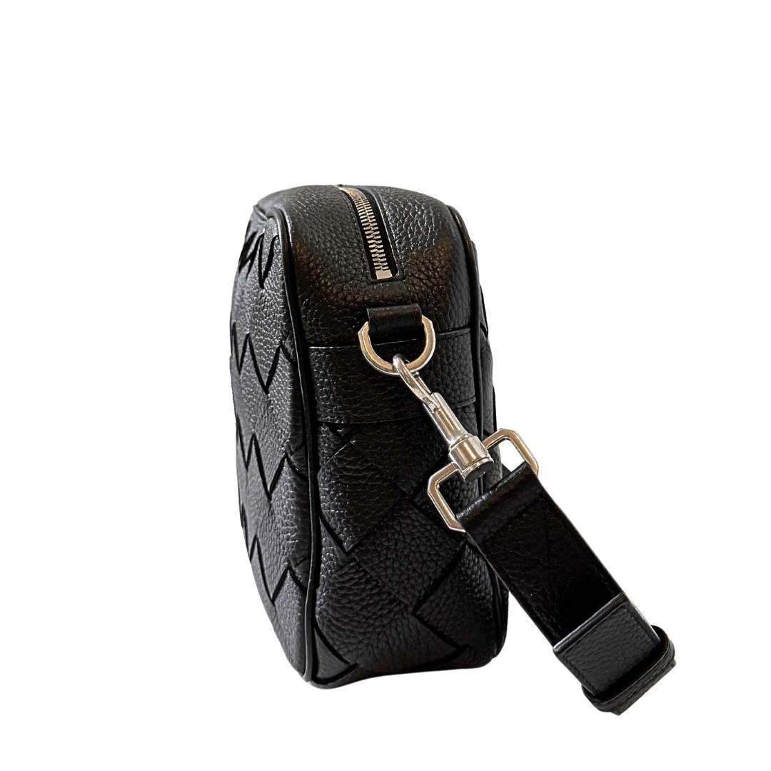 ショルダーバッグ BV484 SMALL INTRECCIATO CAMERA BAG BOTTEGA VENETA: Intrecciato Small Loop Camera Bag – Luv Luxe