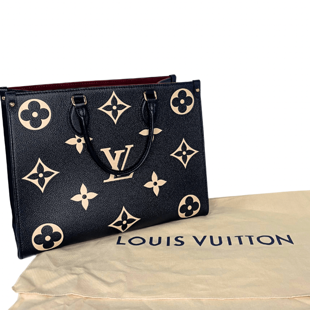 Louis Vuitton Monogram Giant OnTheGO MM
