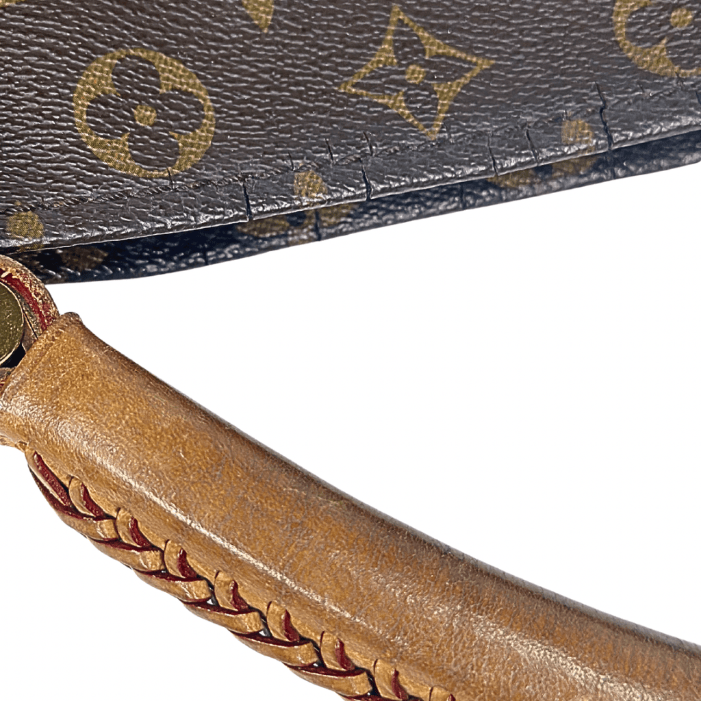 Louis Vuitton Monogram Artsy Bag