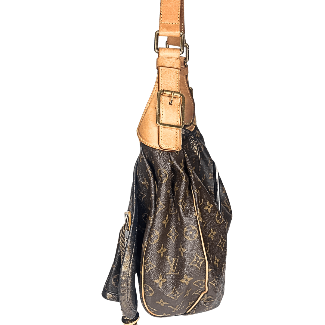 Louis Vuitton Monogram Kalahari GM