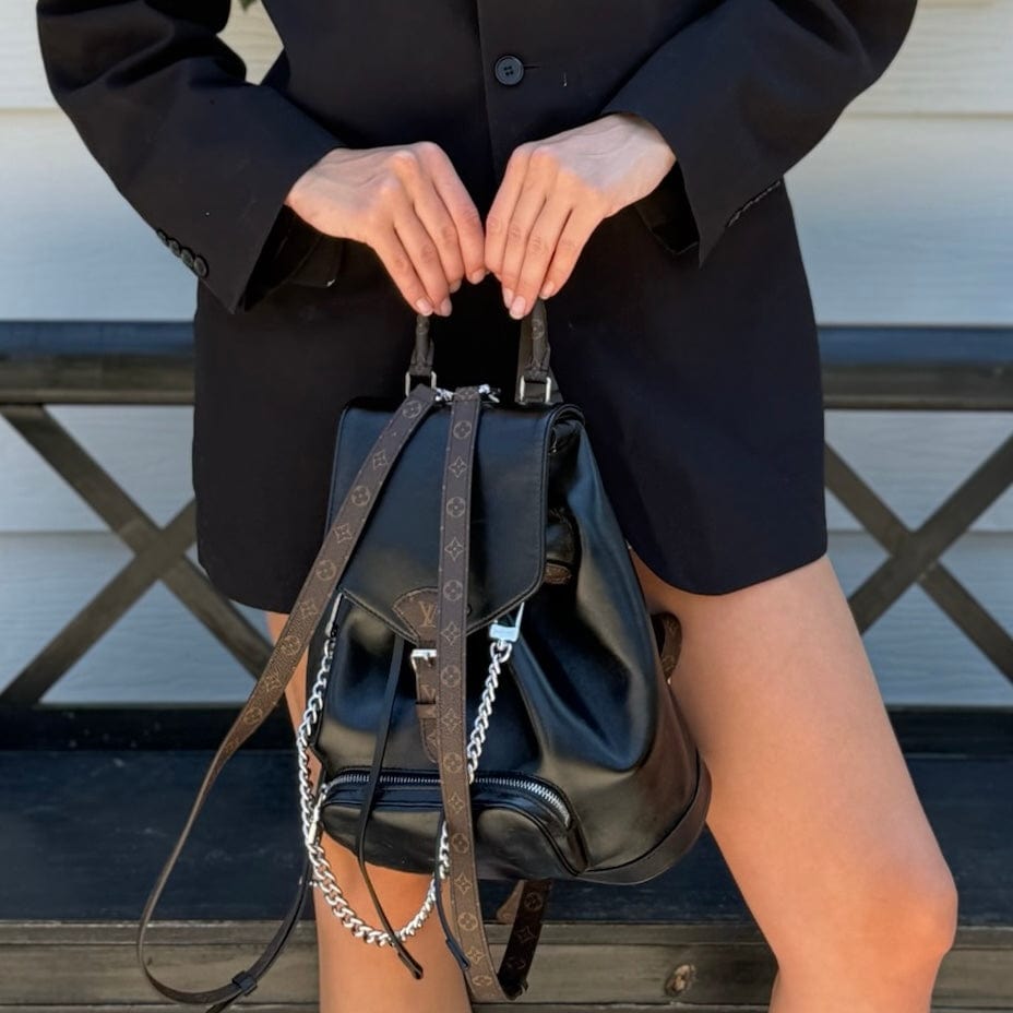 black mini louis vuitton backpack Steamer Leather or carry it by hand Louis Vuitton Backpack Lock Me