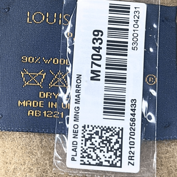 Louis Vuitton Neo Monogram Throw Blanket