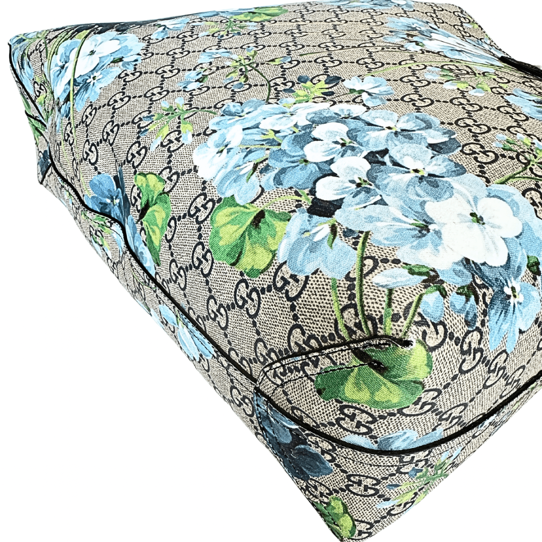 Gucci GG Supreme Reversible Blooms Tote