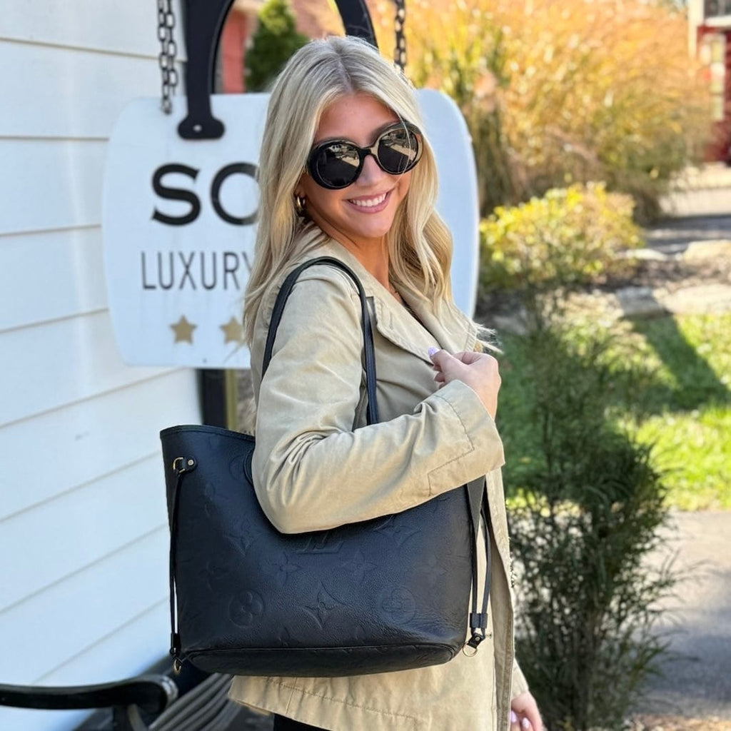 Louis Vuitton Giant Monogram Empreinte Neverfull MM w/Pouch