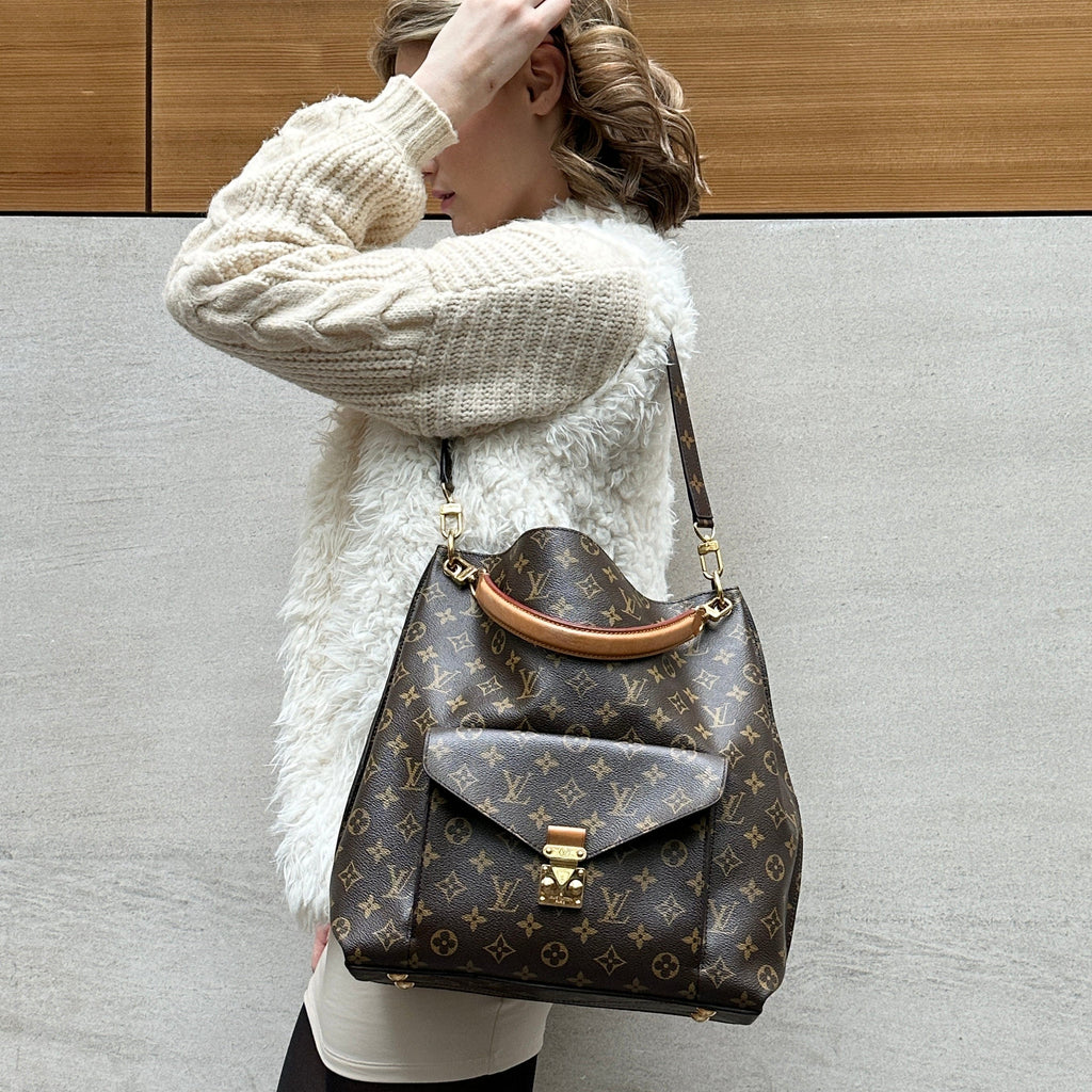 Louis Vuitton Monogram Metis Hobo Bag