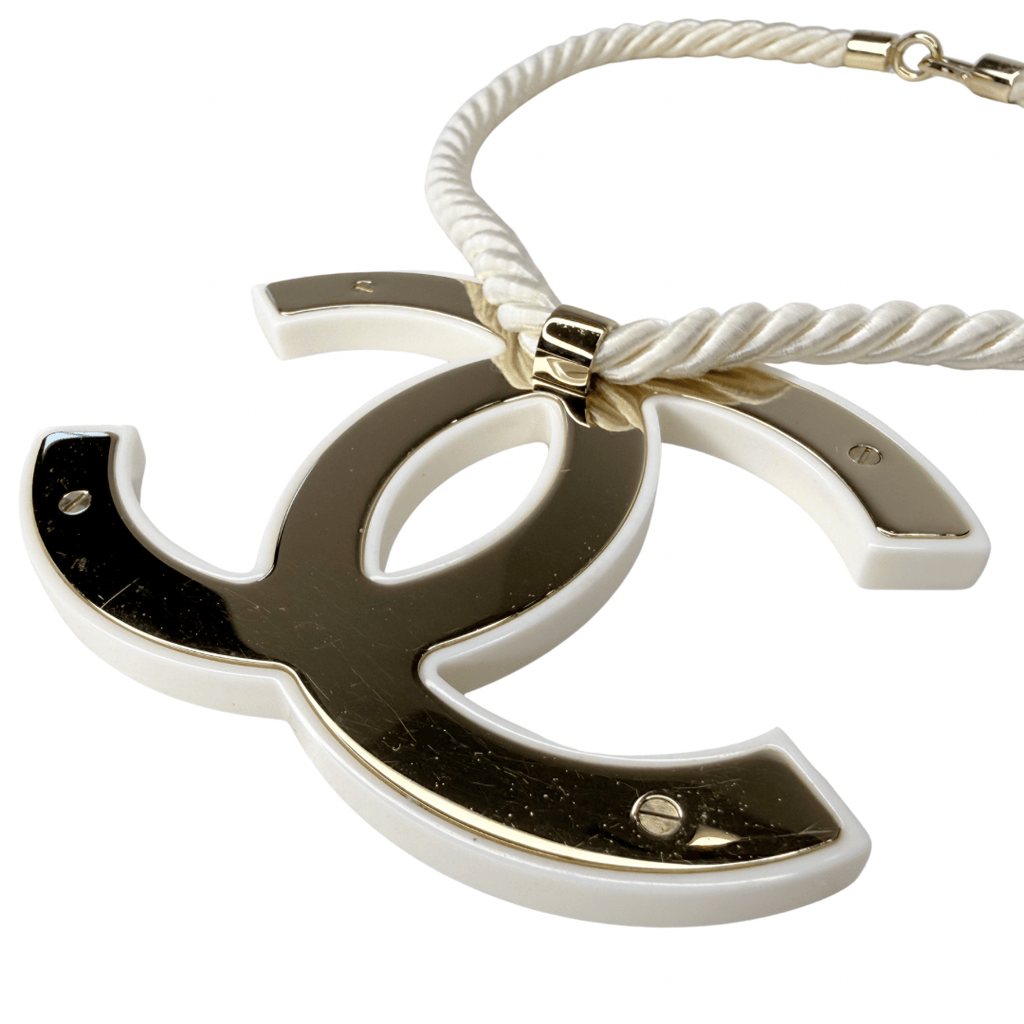 Chanel CC La Pausa Big Coco Choker