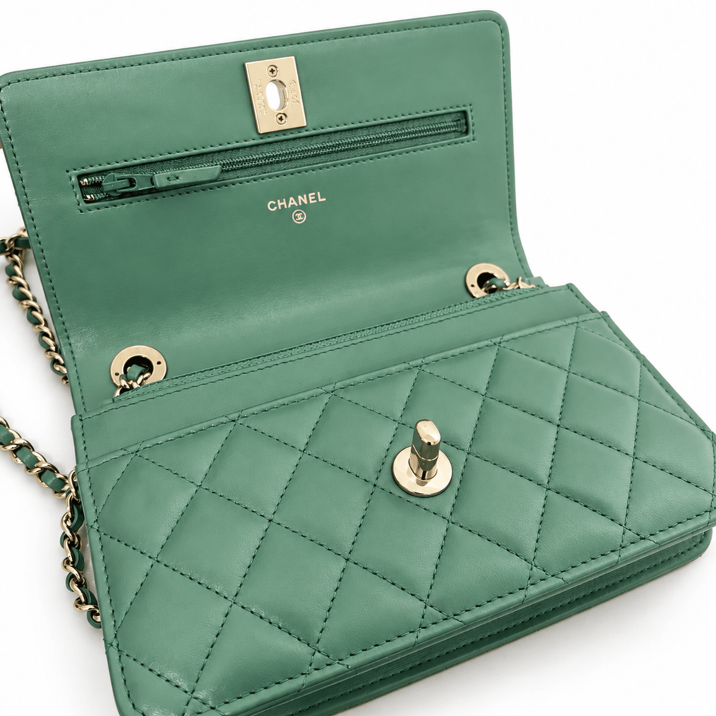Chanel Trendy CC Wallet on Chain