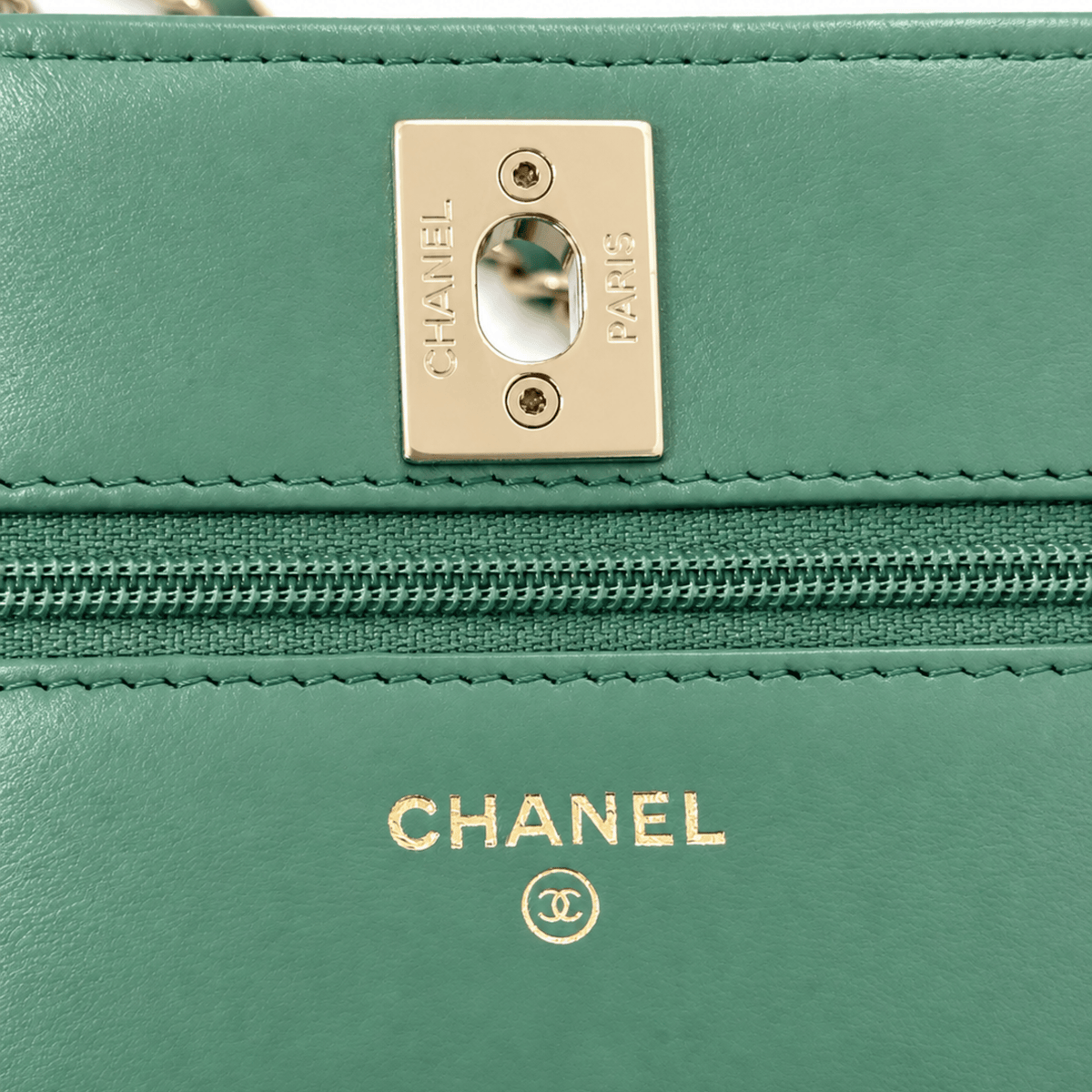 Chanel Trendy CC Wallet on Chain