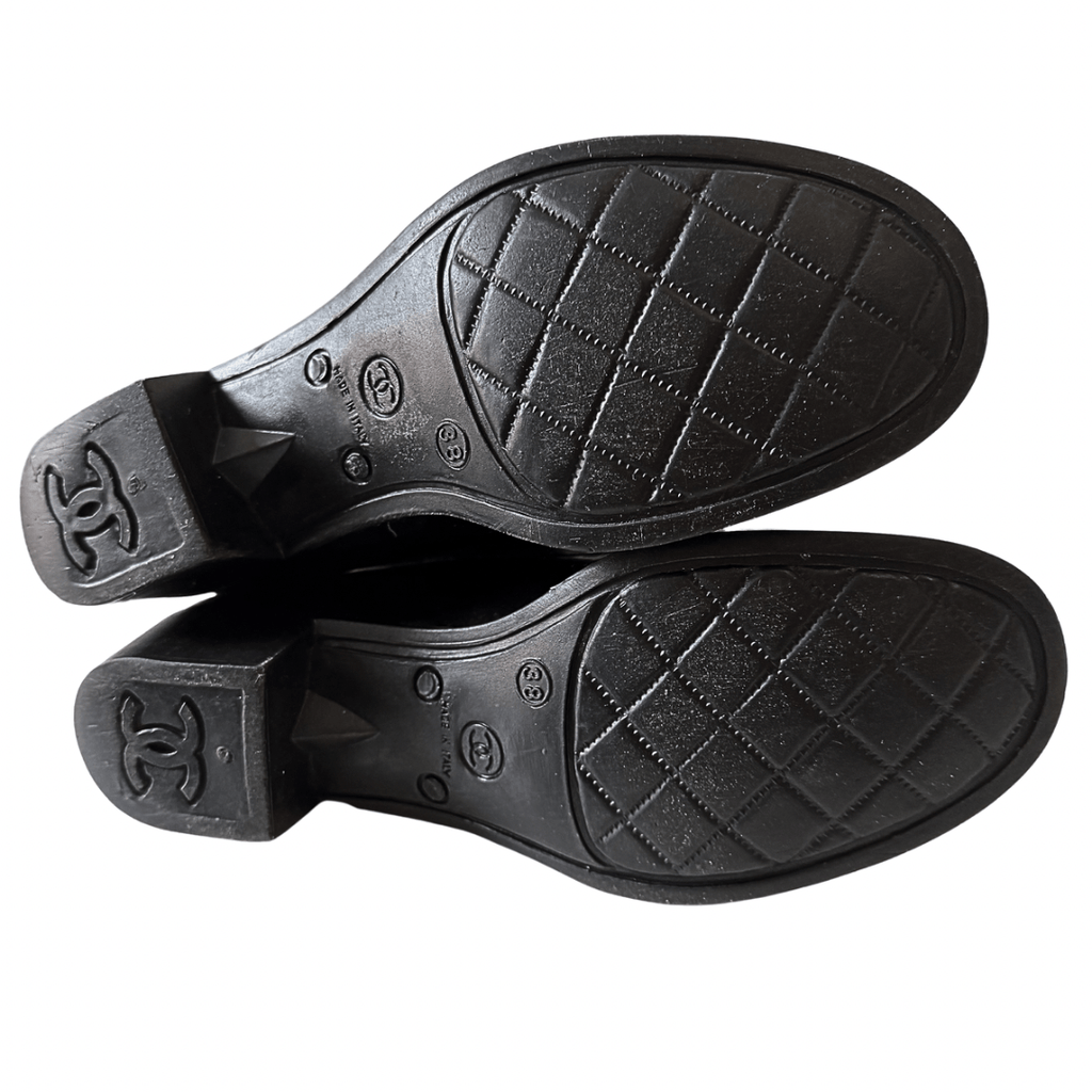 Chanel Black CC Rubber Camellia Flower Rain Boots 38