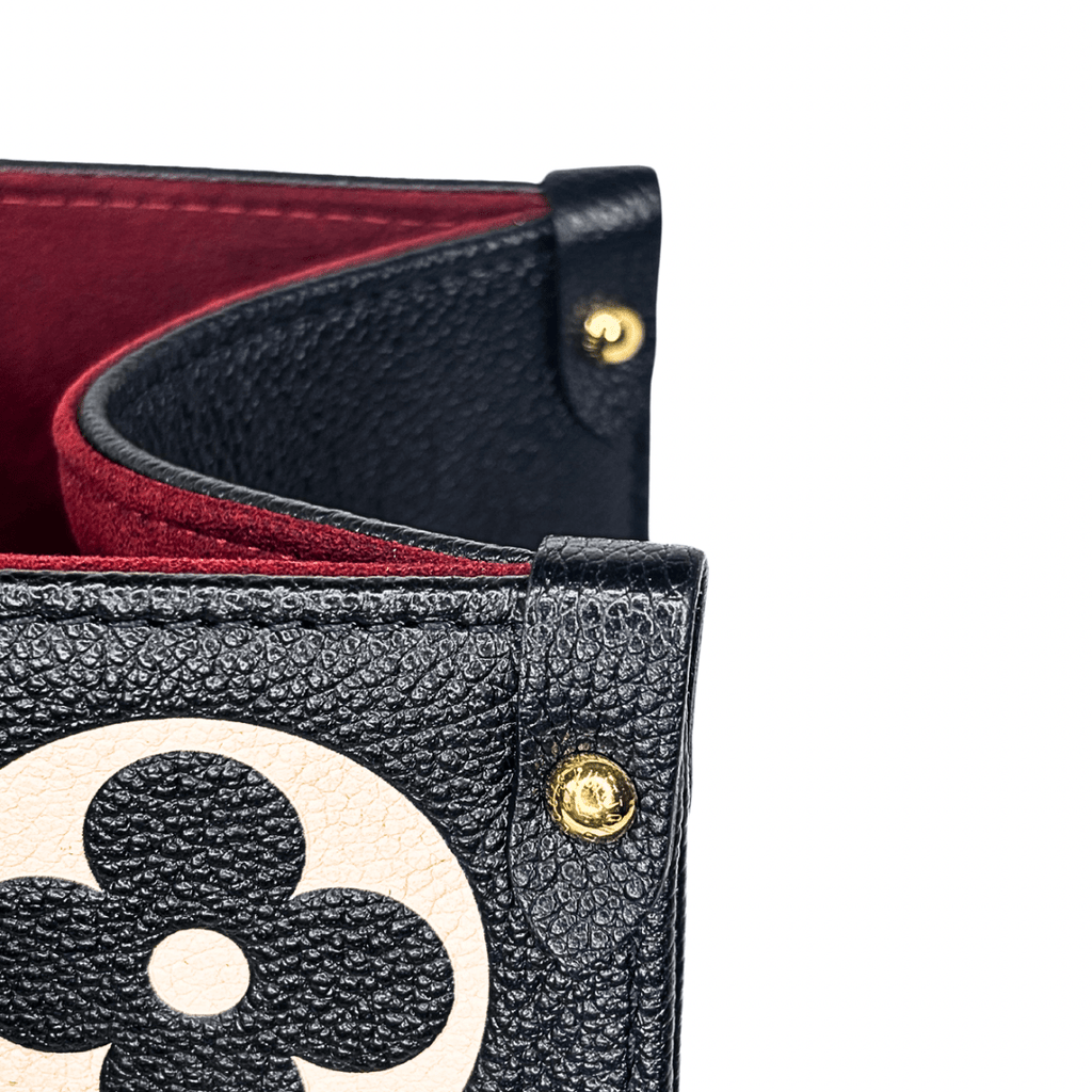 Louis Vuitton Monogram Giant OnTheGO MM