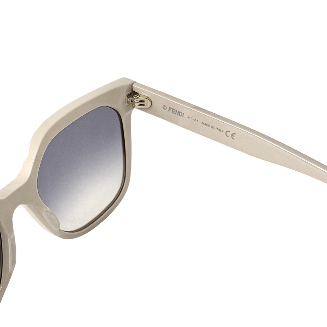 Fendi Wayfarer Sunglasses TF08406317