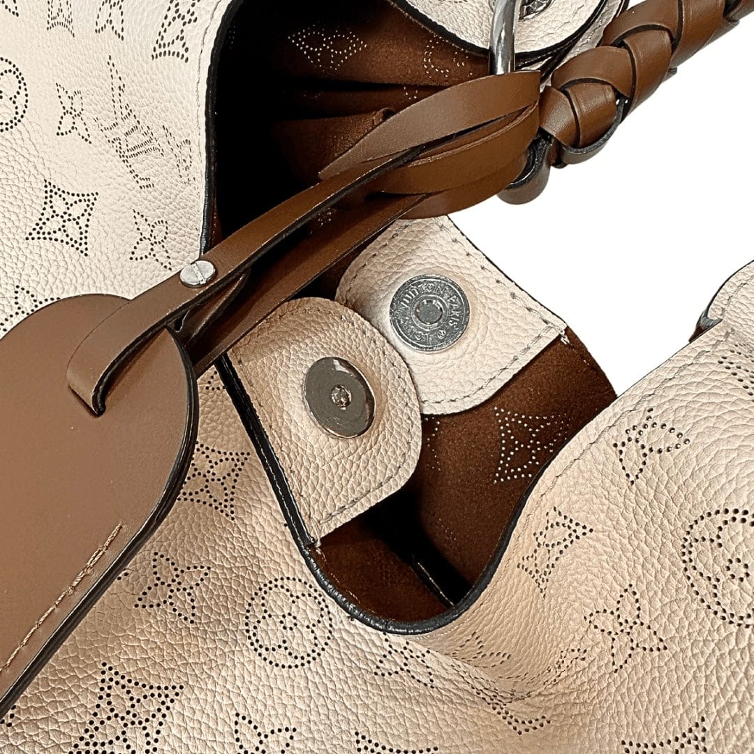 Louis Vuitton Monogram Mahina Carmel Hobo