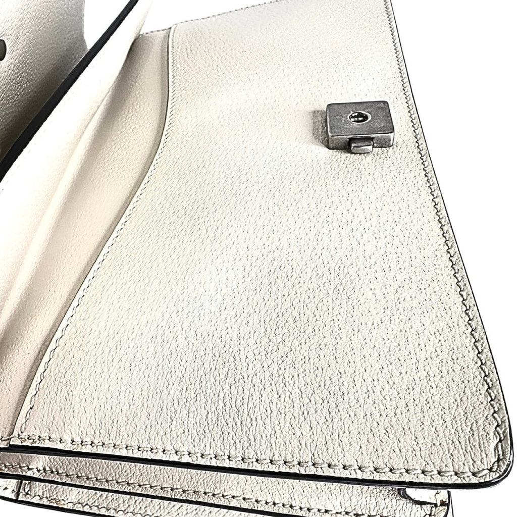 Gucci Medium Leather Dionysus Dionysus Shoulder Bag