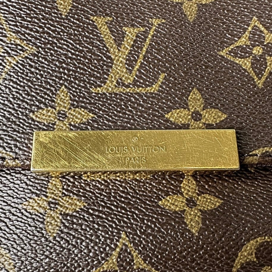Louis Vuitton Monogram Favorite MM Crossbody