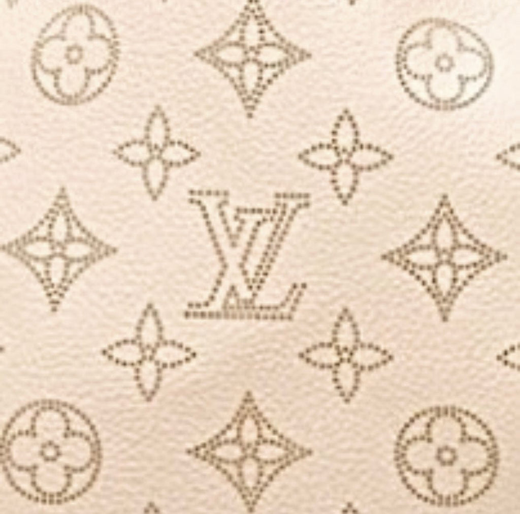 Louis Vuitton Monogram Mahina Carmel Hobo