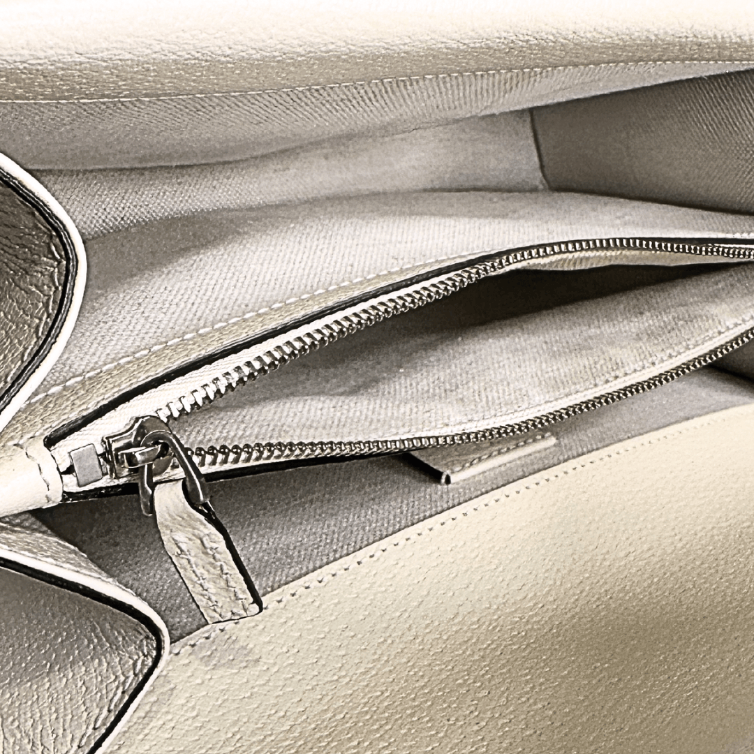 Gucci Medium Leather Dionysus Dionysus Shoulder Bag