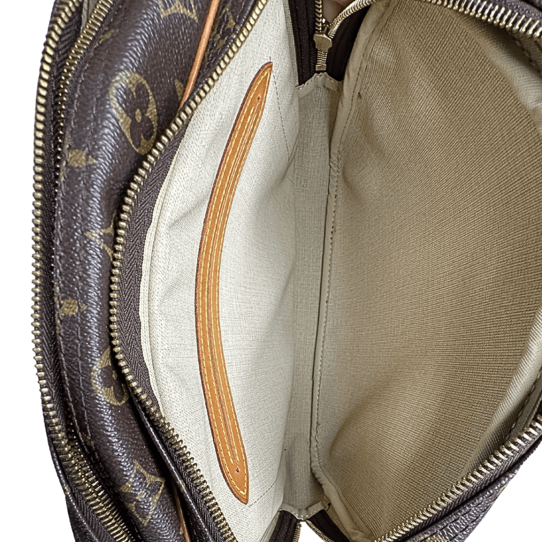 Louis Vuitton Monogram Reporter Messenger Bag
