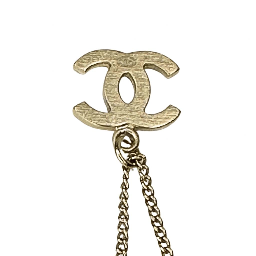 Chanel Black CC Enamel Pendant Gold Chain Necklace