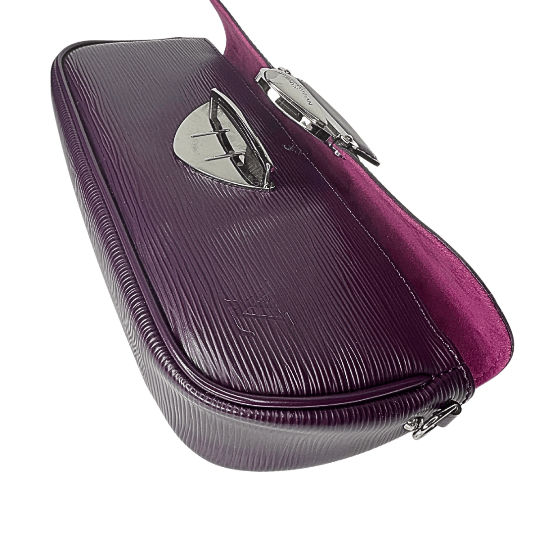 Louis Vuitton Epi Leather Montaigne Pochette Clutch