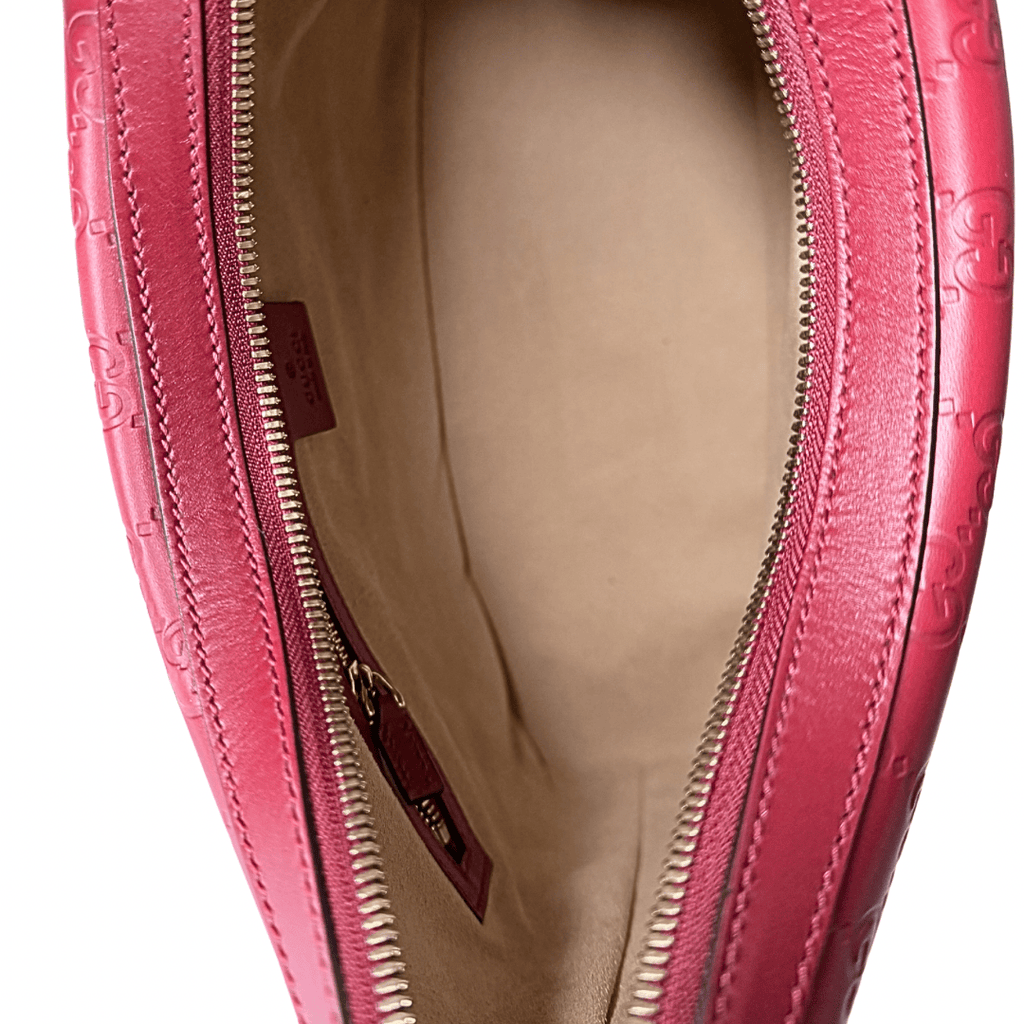 Gucci GG Signature Shoulder Hobo Bag