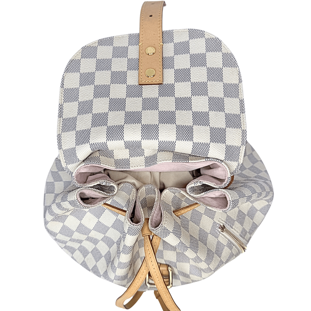 louis vuitton backpack sperone BB Damier Azur Bag White-US The sperone backpack looks cool and summery in damier azur canvas LOUIS VUITTON Sperone Damier Azur
