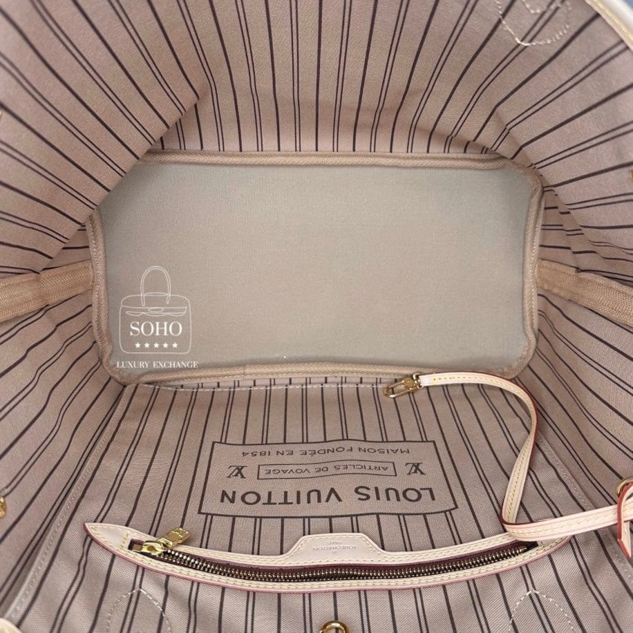 Louis Vuitton Monogram Neverfull MM & Pouch