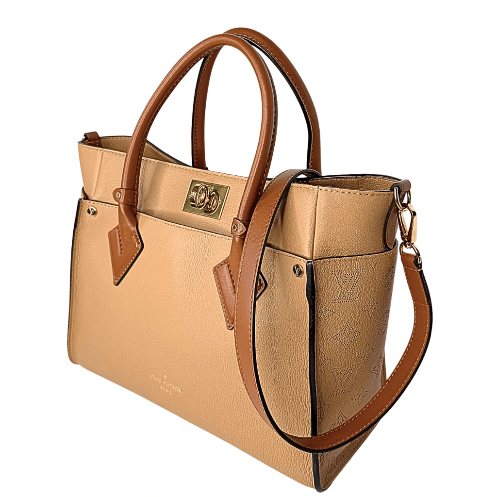 Louis Vuitton Arizona Mahina On My Side MM Tote w/ Strap
