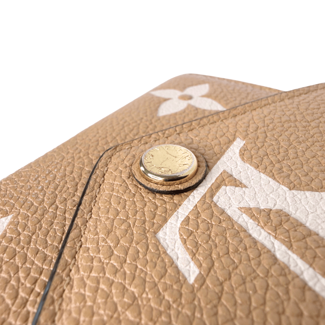 Louis Vuitton Giant Monogram Arizona Victorine Wallet