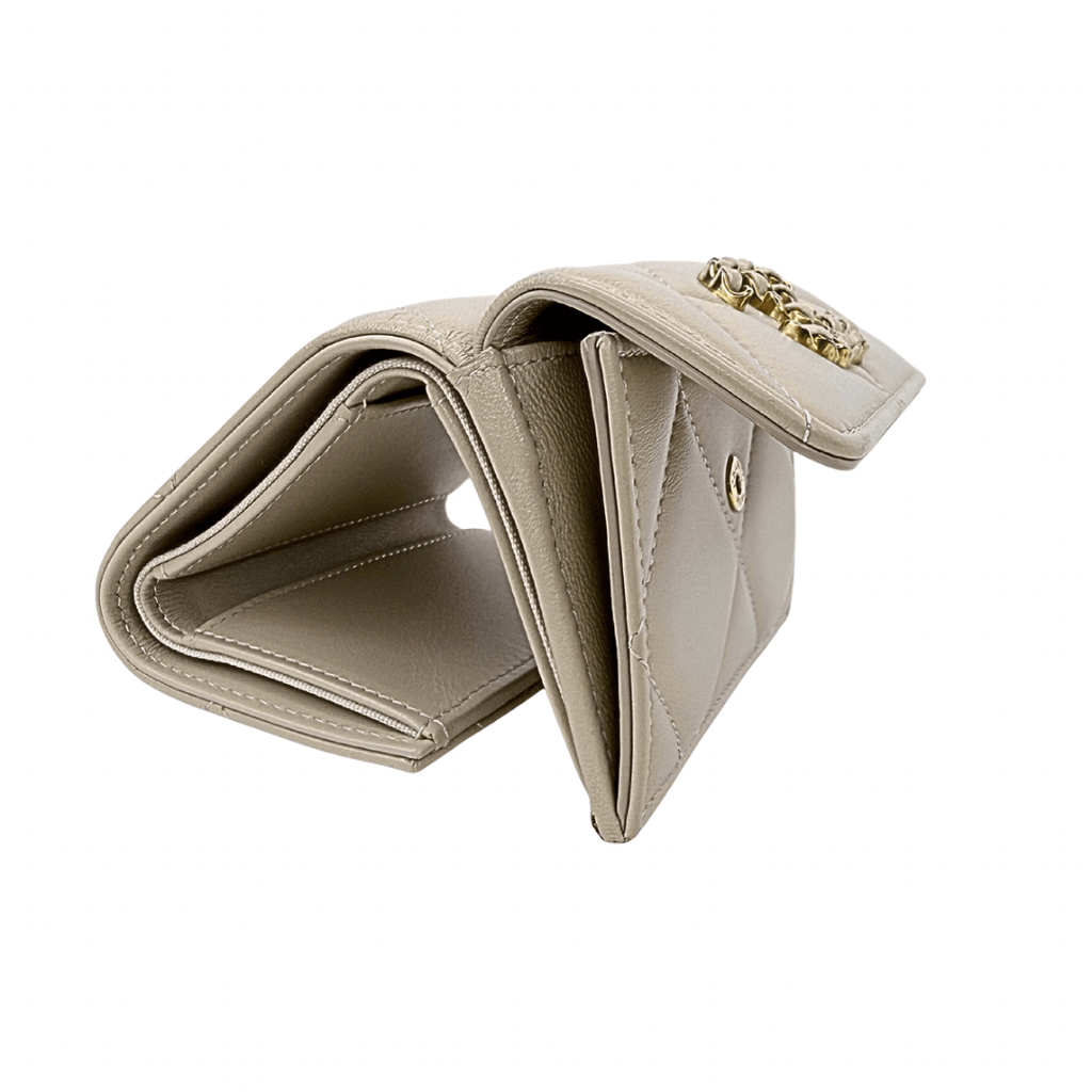Chanel 19 Quilted Flap Card Case