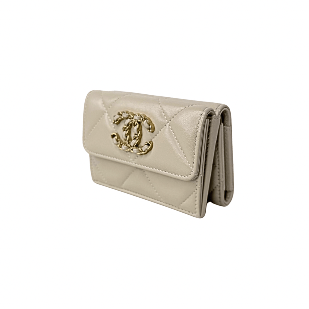 Chanel 19 Quilted Flap Card Case