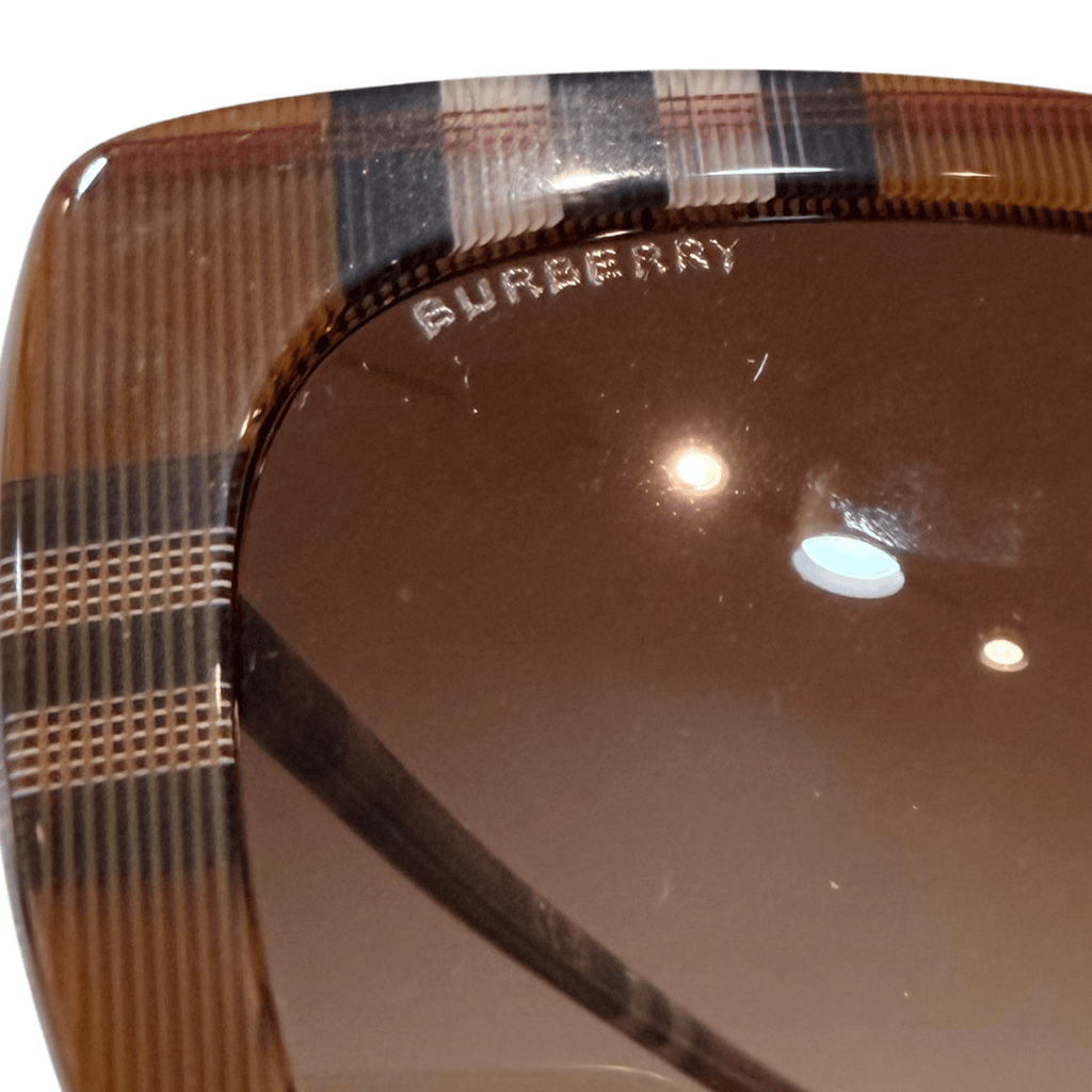 Burberry Black Fashion Cat Eye Sunglasses