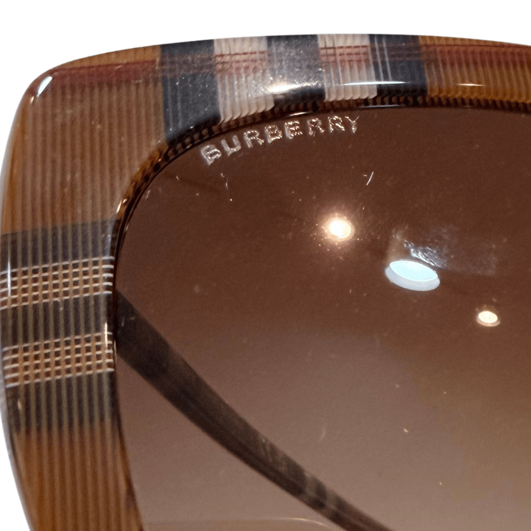 Burberry Black Fashion Cat Eye Sunglasses