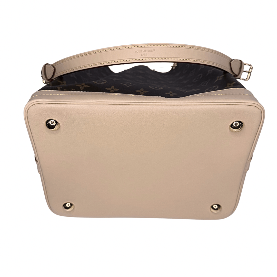 Louis Vuitton Monogram Noe Bucket GM