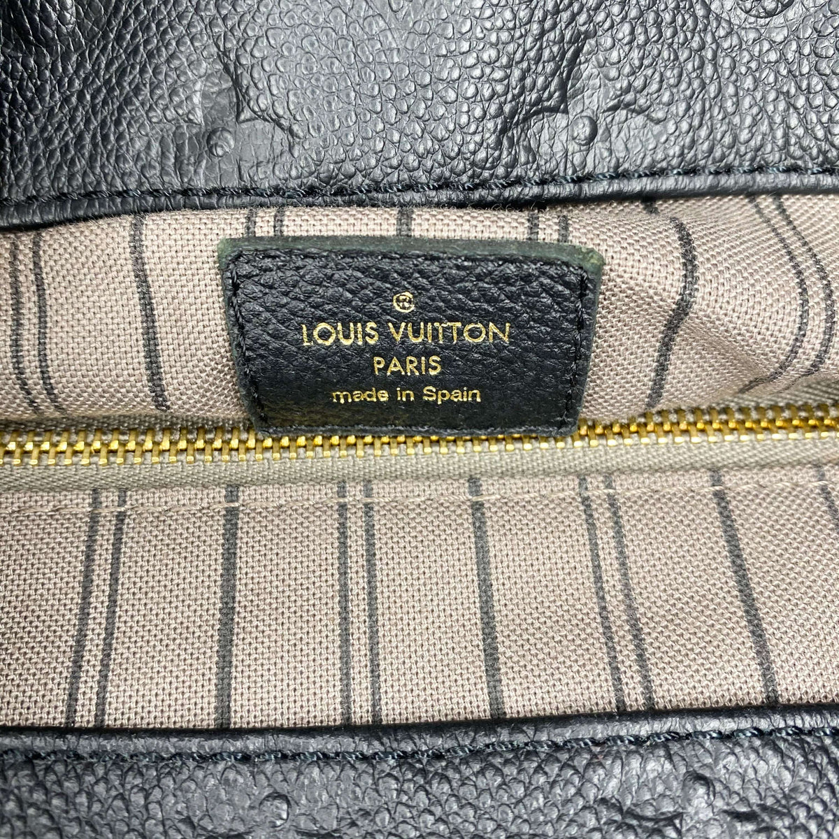Louis Vuitton Monogram Empreinte Artsy MM
