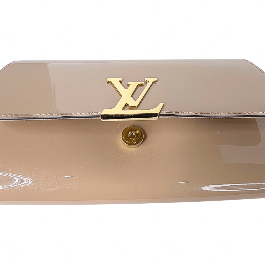 Louis Vuitton Vernis Patent Leather Louise Clutch