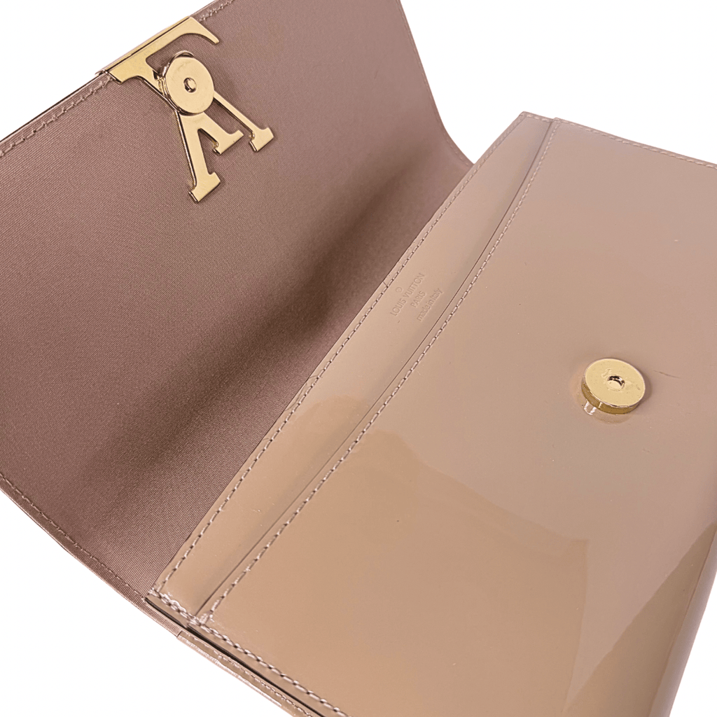 Louis Vuitton Vernis Patent Leather Louise Clutch