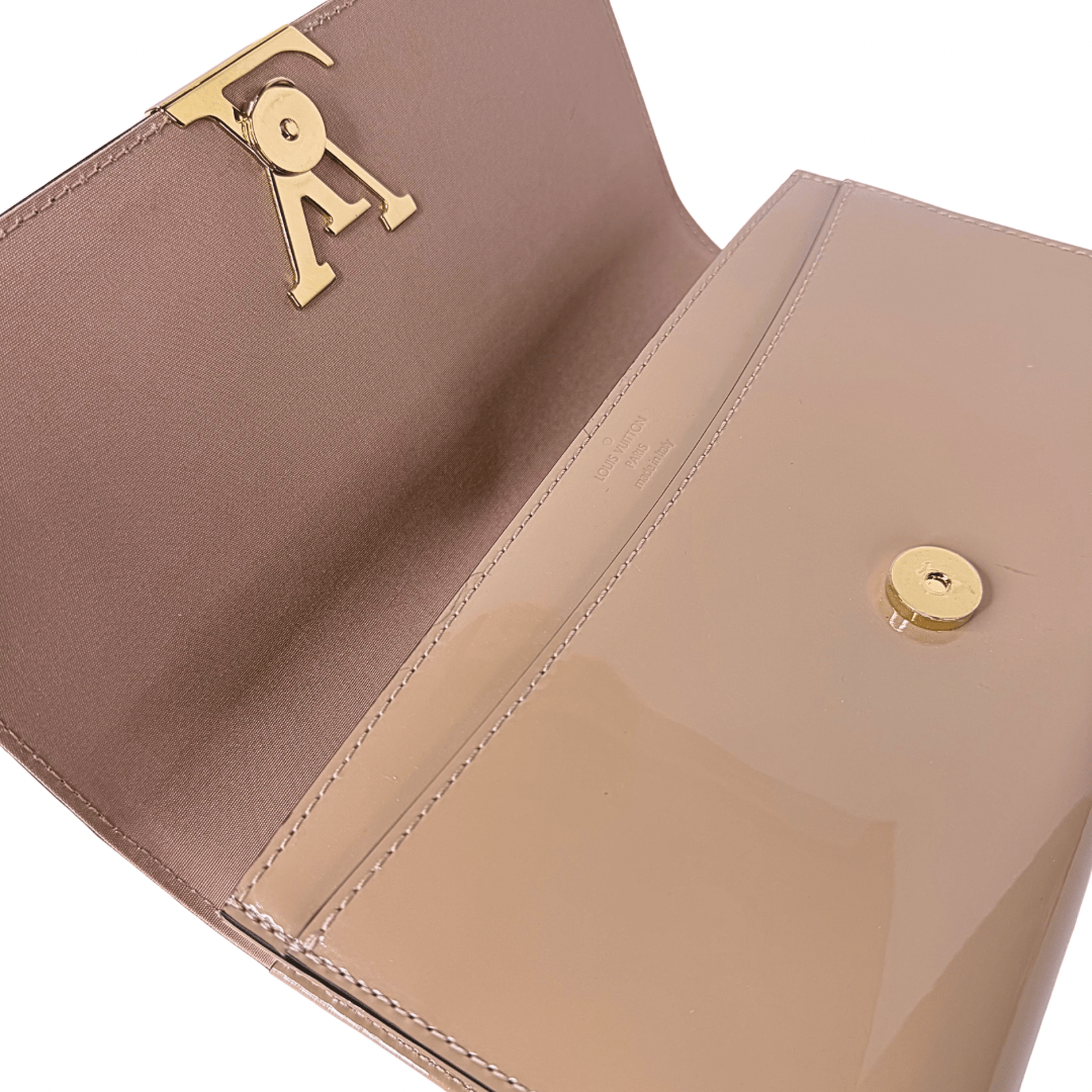 Louis Vuitton Vernis Patent Leather Louise Clutch
