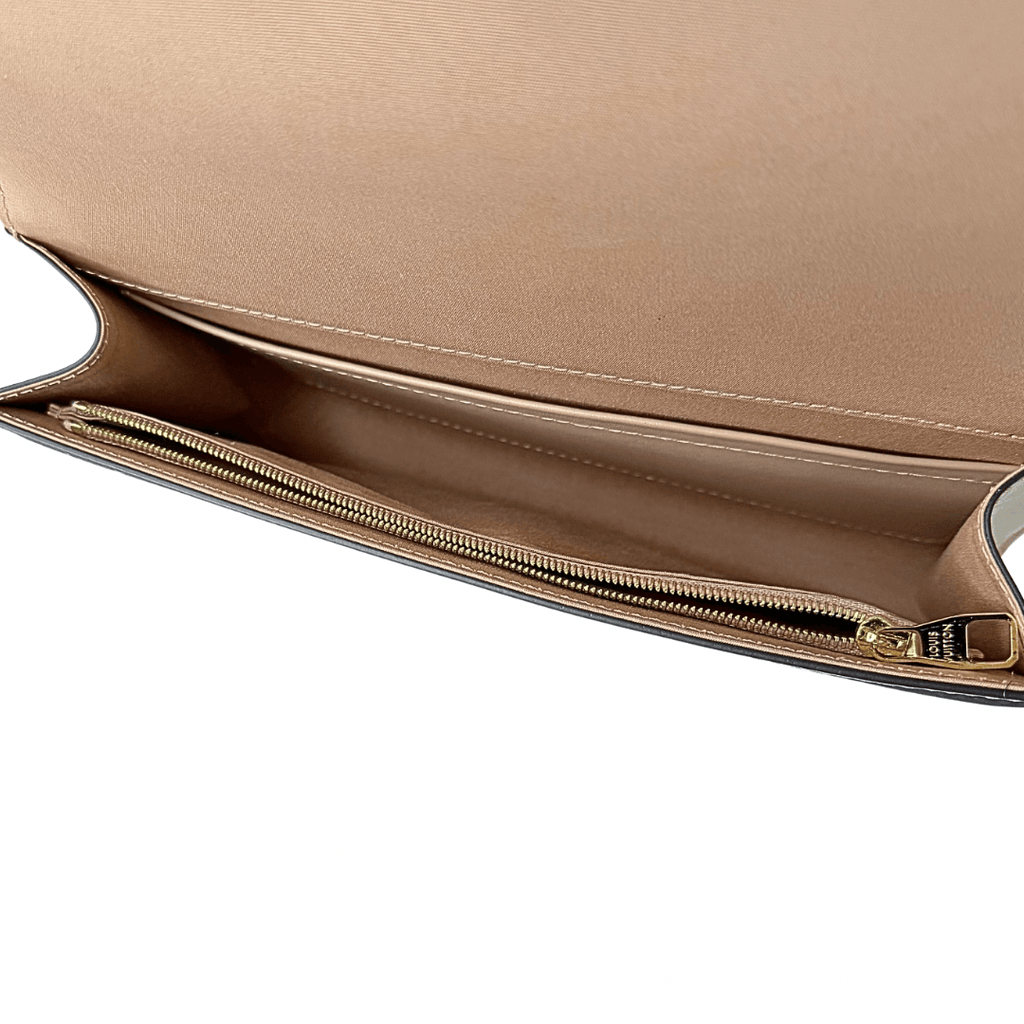 Louis Vuitton Vernis Patent Leather Louise Clutch