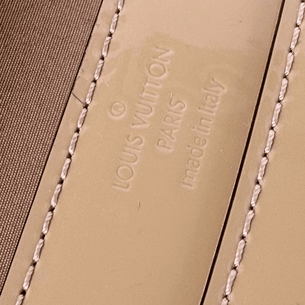 Louis Vuitton Vernis Patent Leather Louise Clutch