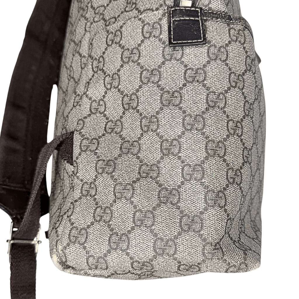 Gucci GG Supreme Medium Backpack