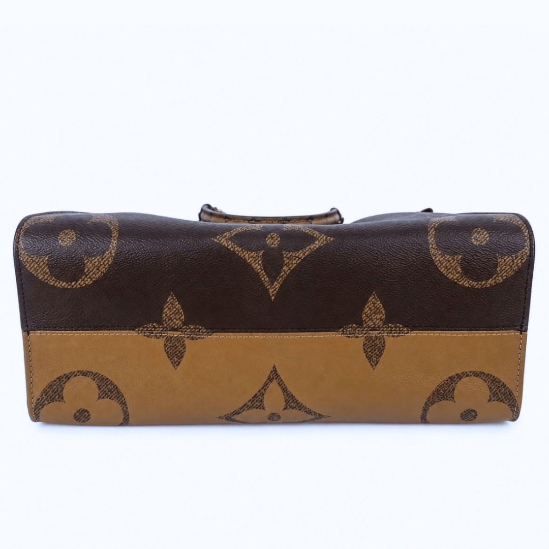 Louis Vuitton Reverse Giant Monogram OnTheGo MM Tote