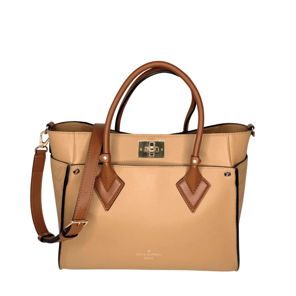 Louis Vuitton Arizona Mahina On My Side MM Tote w/ Strap