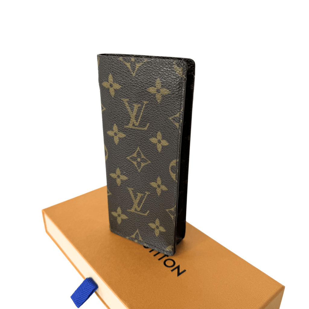Louis Vuitton Monogram Etui Lunettes Glasses Case