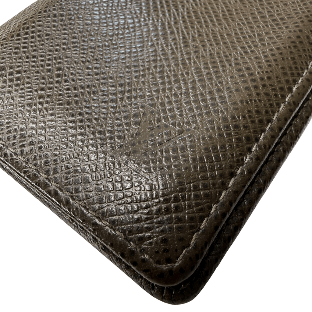 Louis Vuitton Taiga Bifold Card Wallet