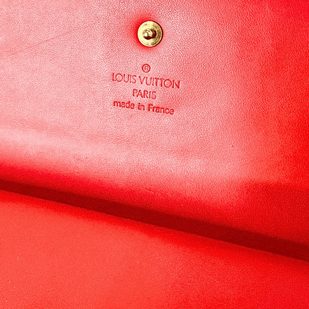 Louis Vuitton Monogram Vernis Sarah Wallet Red